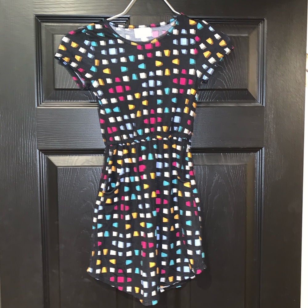 Girls Lularoe Mae Dress size 6. New without tags